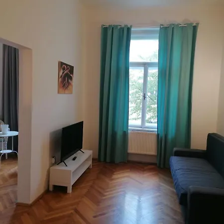 Apartment Live Like Local - Vinohrady *