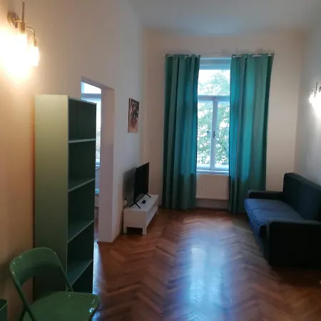 Live Like Local - Vinohrady Praag